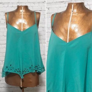 Fabletics Tops - Fabletics Brice Semi Cropped Tank NWT Fabletics Tops - Fabletics Brice Semi Cropped Tank NWT